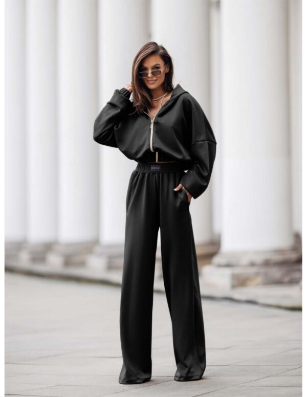 Stylowy komplet dresowy z tencelu MIKKA - czarny