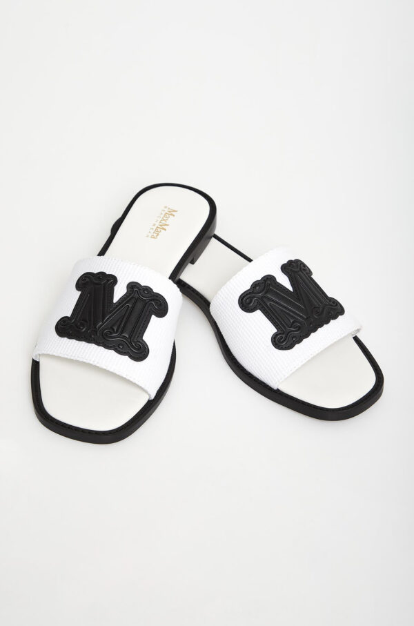 Klapki damskie skórzane Gene MAX MARA BEACHWEAR