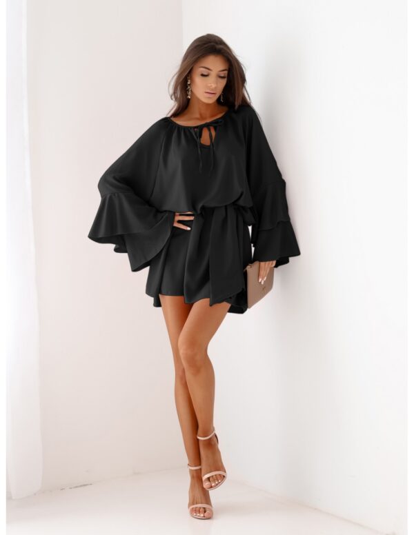 Sukienka oversize z falbanami na rękawach ZUMA - czarna