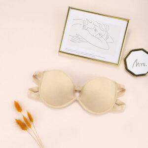 Biustonosz bez ramiączek z delikatnego materiału Indrischka