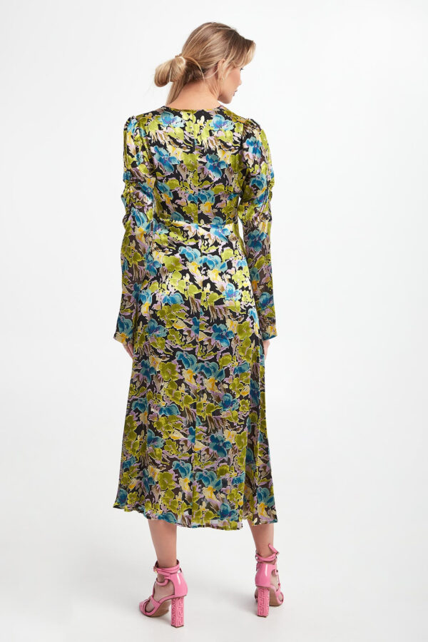 Sukienka z jedwabiem GESTUZ