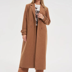 Długi płaszcz brązowy