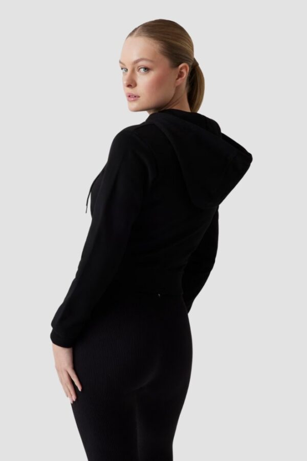 GUESS Czarna damska bluza z cyrkoniami Primula