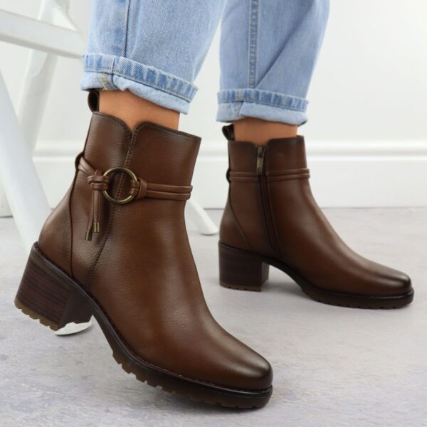 Botki damskie ocieplane na klocku brązowe Potocki SZ12527