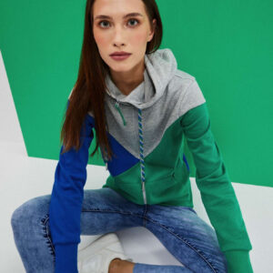 Bluza z kapturem zielona