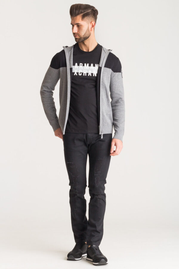 Czarny t-shirt Armani Exchange z nadrukie