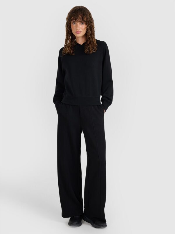 ef3e229e0ec90f829de47a0c53ab165a9a44831e 4F Bluza dresowa nierozpinana z modalem damska - czarna