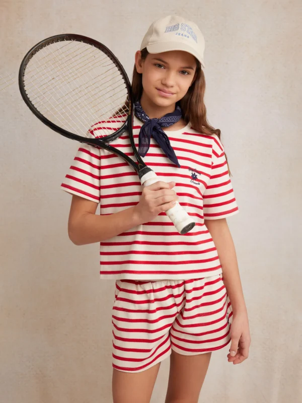 Czapka z daszkiem dziecięca kremowa Rubito 102