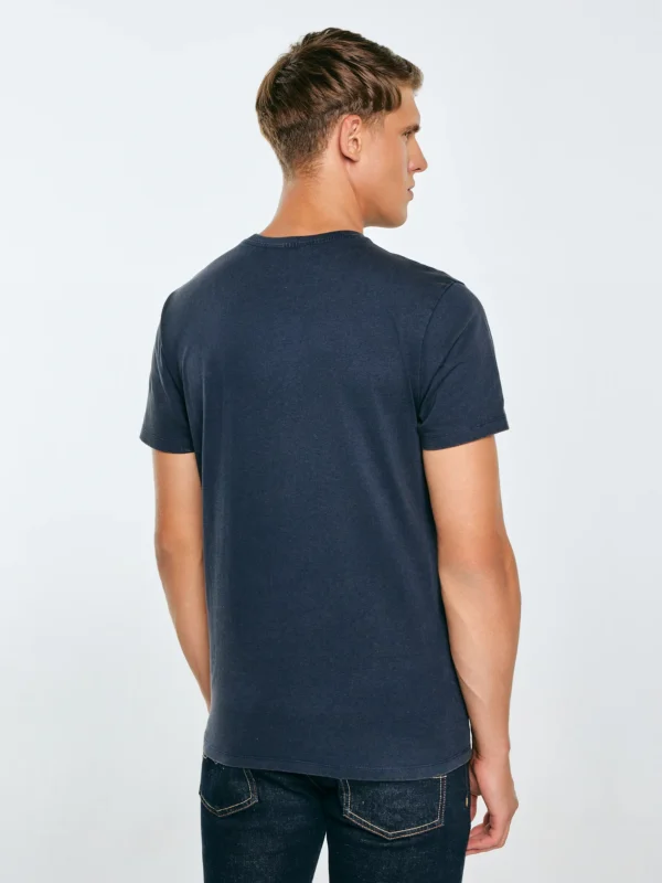 0d0595c42ef47e2db29ee7a47f90ea0e443a53c5 Koszulka męska z nadrukiem granatowa Teller 403