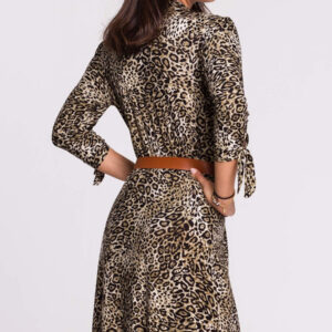 Długa sukienka koszulowa na guziki z kołnierzykiem w panterkę zielona