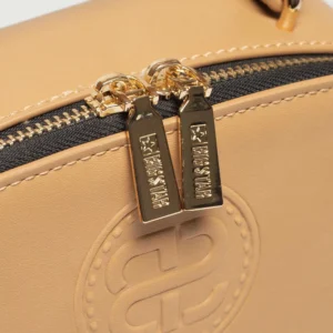 Torebka damska do ręki z dodatkowym paskiem beżowa RR574272 801