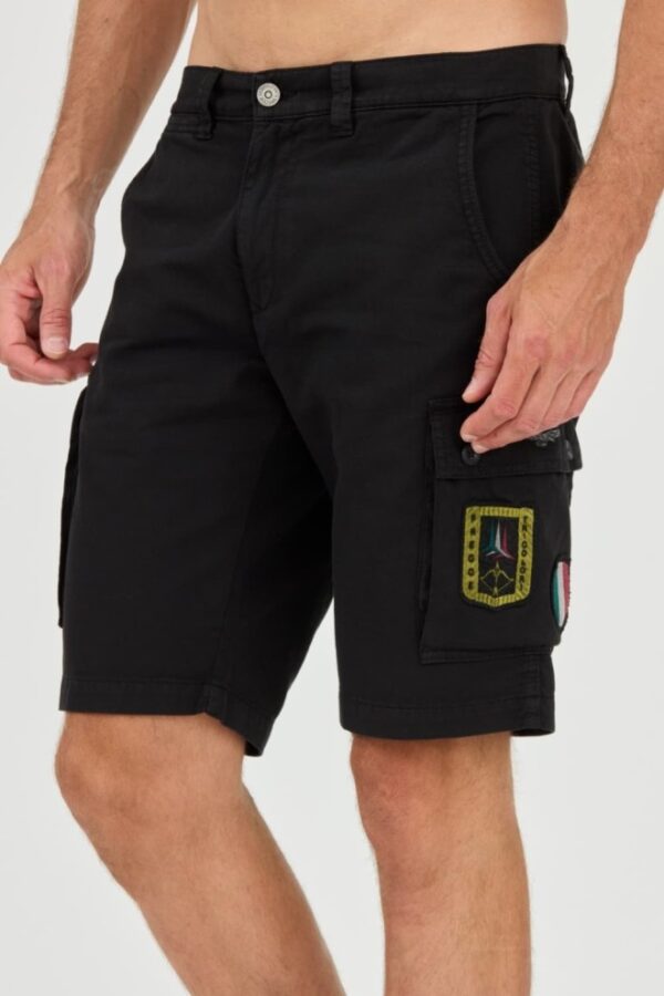 AERONAUTICA MILITARE Czarne męskie bermudy Frecce Tricolori