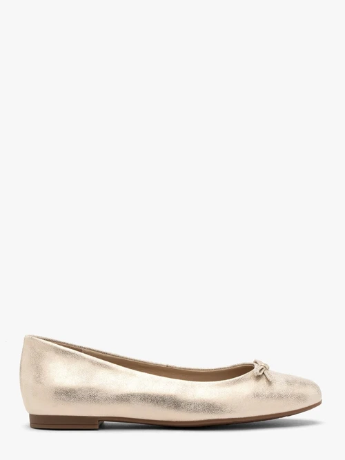 Platynowe baleriny z kokardą