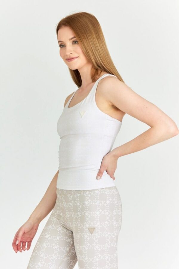 246b51b5c20b3fbbbd19f1a8d1ef1484e1557426 GUESS Sportowy top damski z ozdobnymi plecami