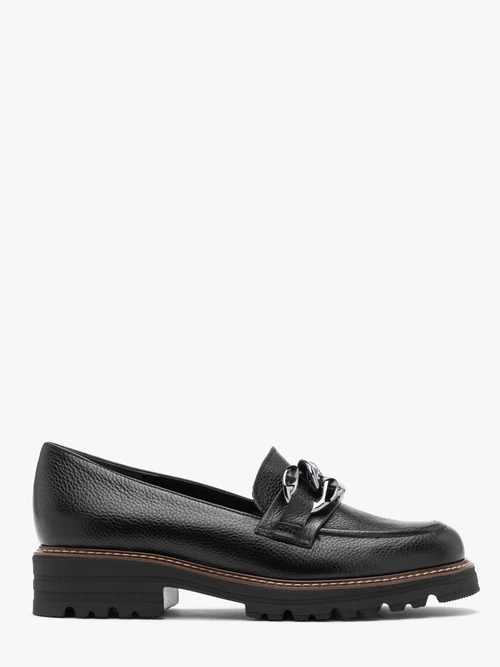 Czarne mokasyny z ozdobnym łańcuche