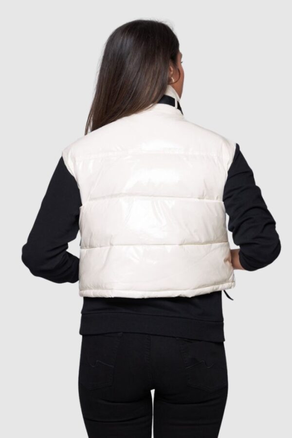 INVICTA Biały puchowy bezrękawnik damski