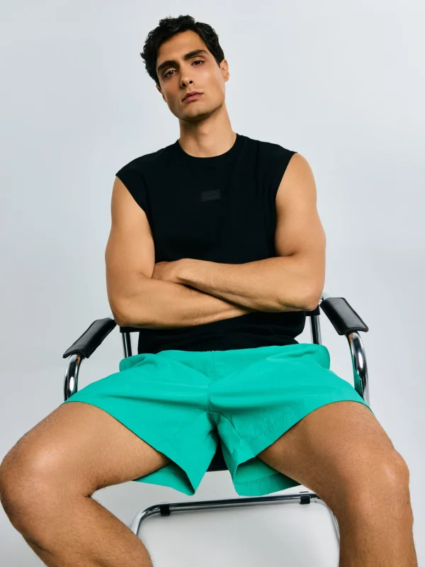 33f5b0420c80c3155fc04a416904a6d76a510686 Koszulka męska bez rękawów czarna Irrer 906