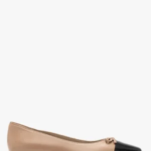 Beżowo-czarne baleriny na niskim obcasie