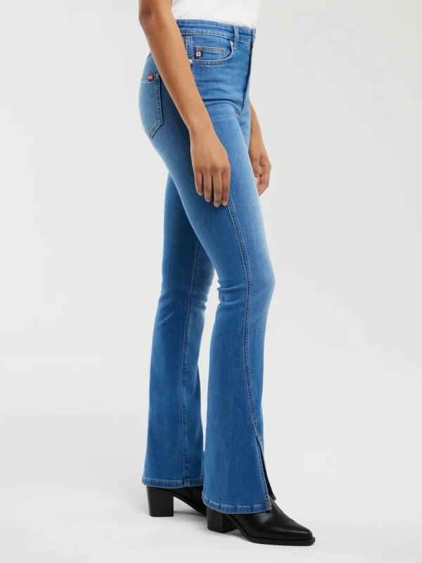 3f404dd6b047f1d1376930ea3dbfe4c3df1a1450 Jeansy damskie bootcut z rozcięciami niebieskie Blake 402