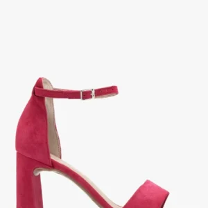 Sandały w kolorze fuksji