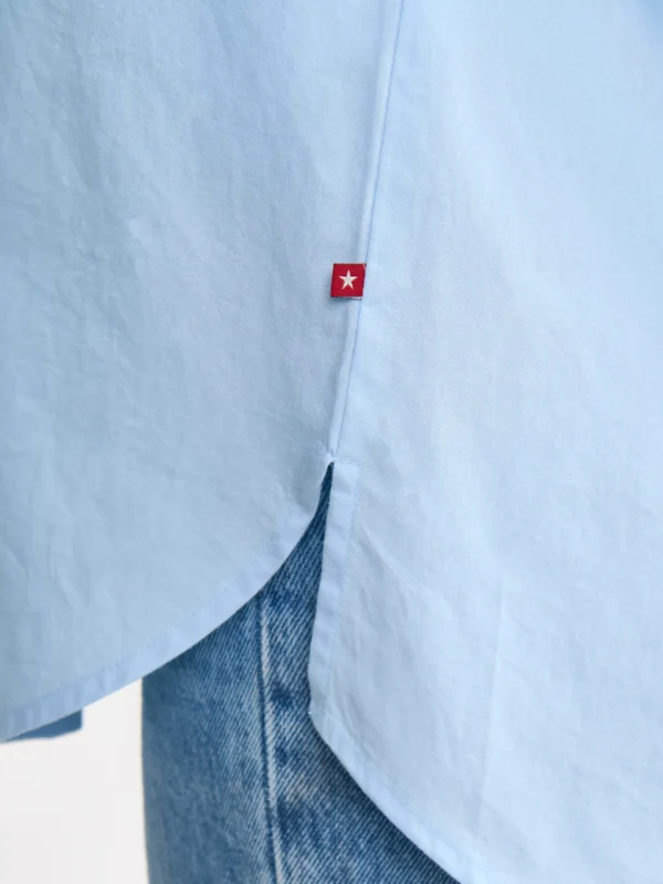 Koszula damska oversize niebieska Lamesa 400