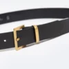 Pasek damski skórzany ze złotą klamrą czarny Aruma 906