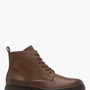 Brązowe trzewiki męskie na lekkiej traktorowej podeszwie