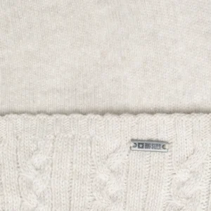 Czapka damska zimowa z pomponem perłowa Stanilo 103