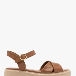 Jasnobrązowe sandały damskie z platformą