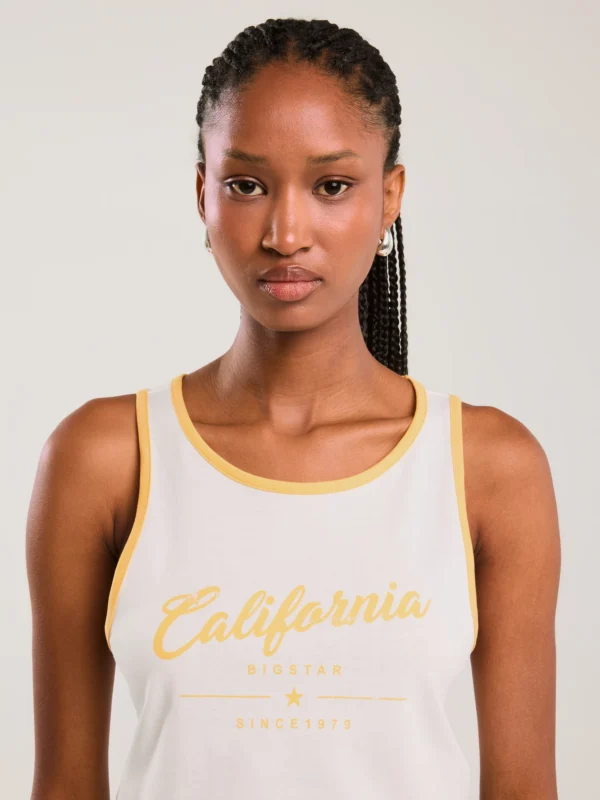 5712e534c76fad05f30999bbfd8a084da16cb8c2 Koszulka damska na ramiączkach kremowa Witalina 102