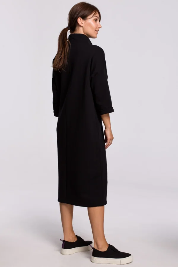 Ciepła sukienka oversize z golfem czarna bawełniana dzianina