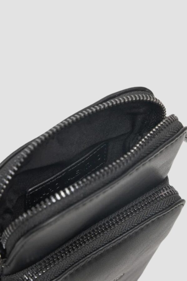 VALENTINO Czarna saszetka Horizon Crossbody