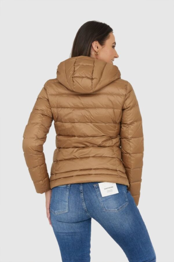 BLAUER Brązowa puchowa damska kurtka z kapturem Claudia fashion down jacket with hood