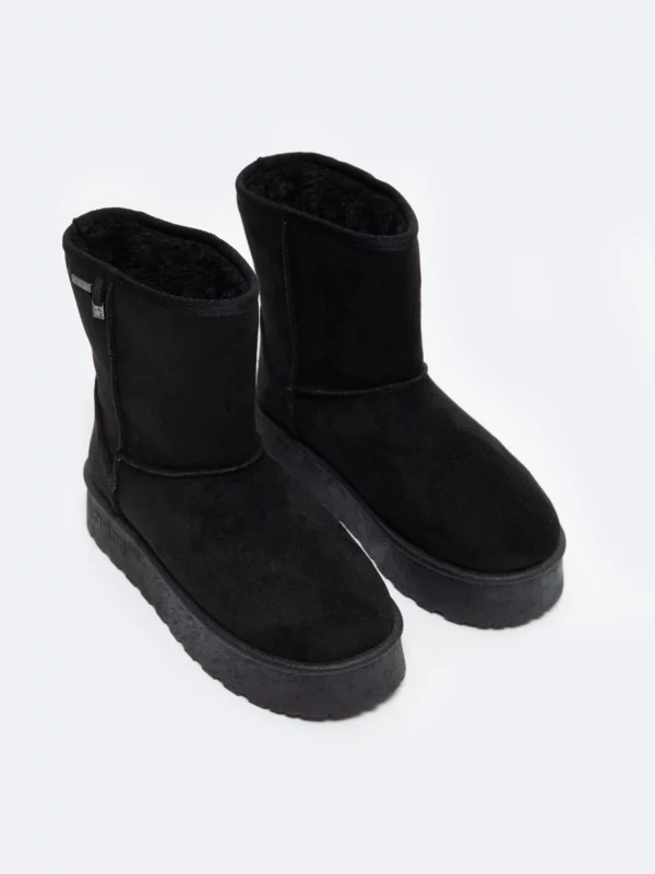 śniegowce damskie na podwyższonej podeszwie wsuwane czarne OO274898 906