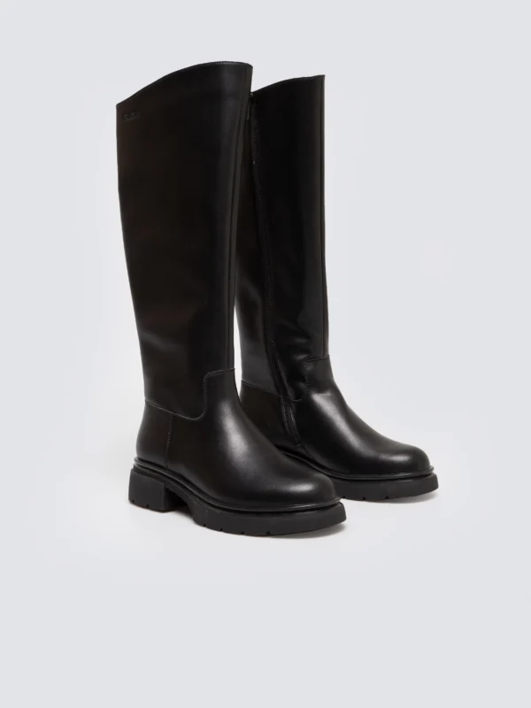 Kozaki damskie ze skóry naturalnej czarne SS274618 906