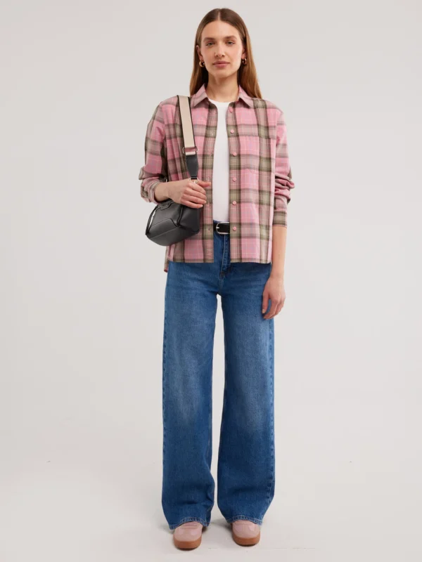 65138052a1674213aa283d753f5d8a444a3f42ad Koszula damska w kratę różowa Singi 601