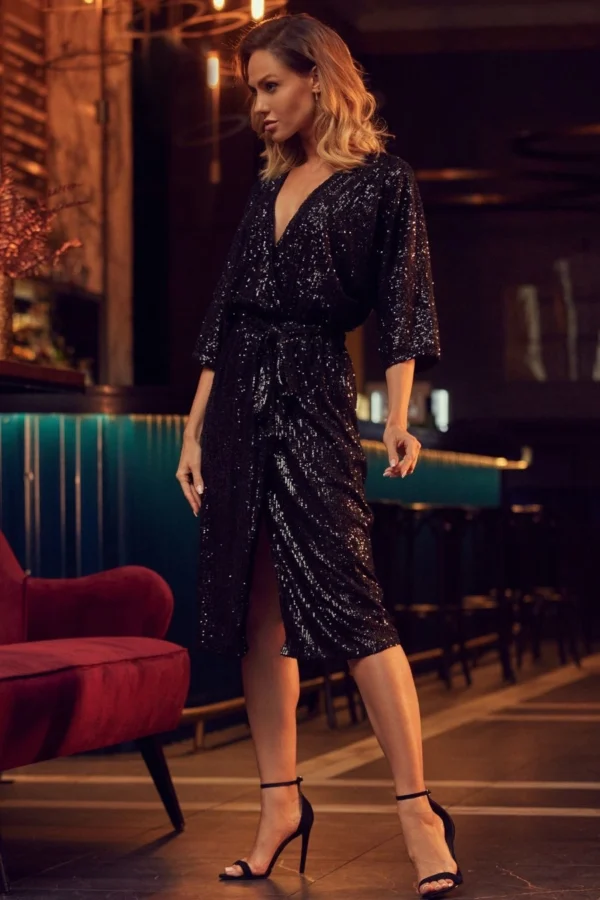 Sukienka cekinowa midi z wiązaniem kopertowy dekolt zielona