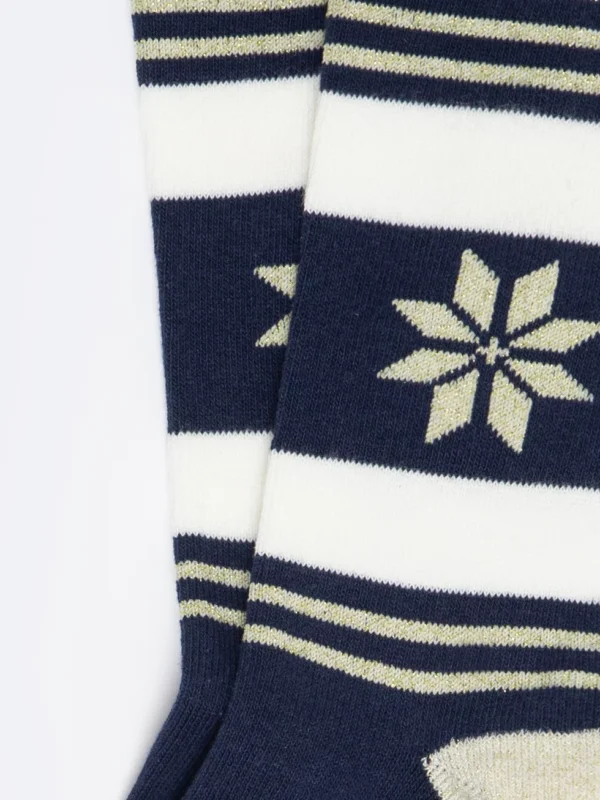 6cd8a87e7abc737289e2368f3efe0a6b58bd2342 Skarpety damskie długie z wiskozy świąteczne Merryla 000