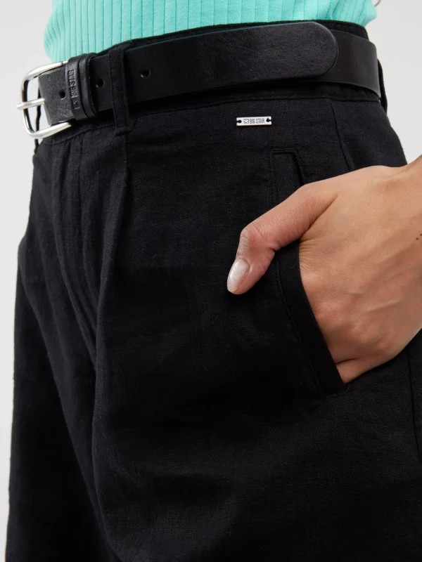 6f820c3d62e39bab0daf8df10cbc0dfd9d21d266 Szorty damskie lniane czarne Kaley 906