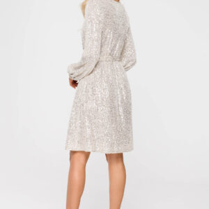 Sukienka cekinowa trapezowa z paskiem błyszcząca szampańska