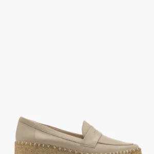 Beżowe mokasyny na platformie