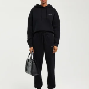 7c5e1a7bcb1e9e9354143c99a1e65ac66fca0be2 Spodnie damskie dresowe czarne Foxie 906/ Megan 906