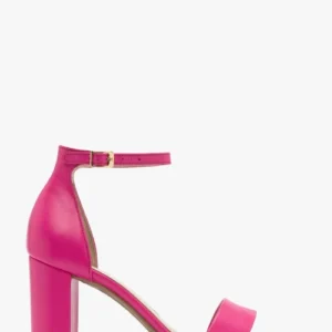 Sandały na słupku w kolorze fuksji