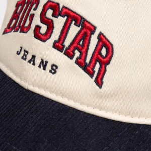 Czapka z daszkiem z logo BIG STAR beżowo-granatowa Rubona 000