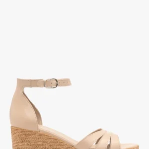 Beżowe sandały damskie