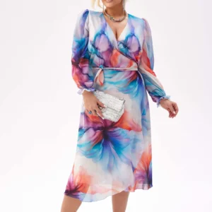 Elegancka szyfonowa sukienka Aquarella - lekkość, elegancja i artystyczny styl PLUS