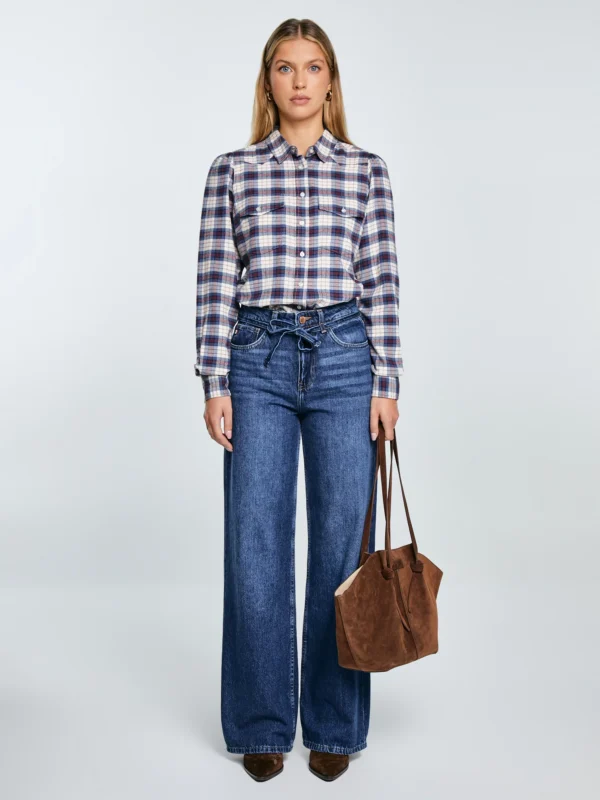 Koszula damska flanelowa w krate granatowo-beżowa Indina 401