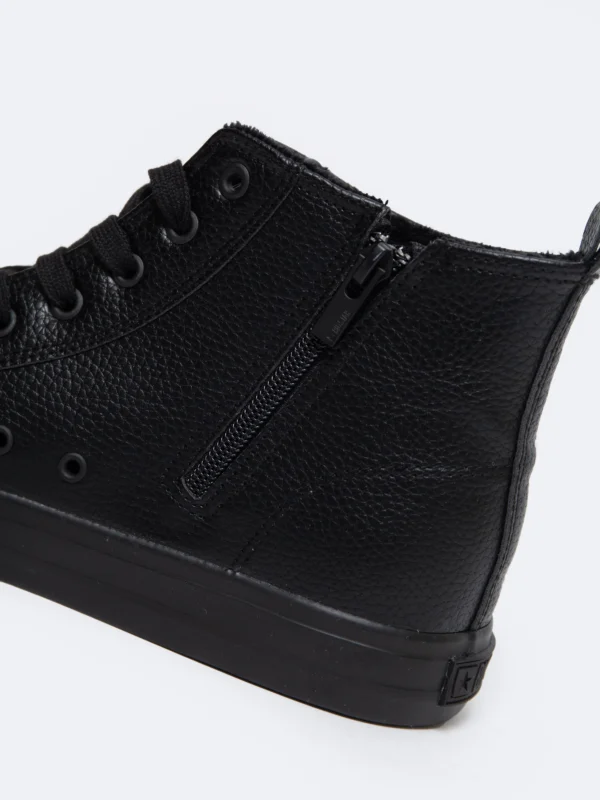 999d67d06695b16338b813705ba30e440e61e3be Trampki męskie wysokie ze skóry ekologicznej czarne MM174012 906