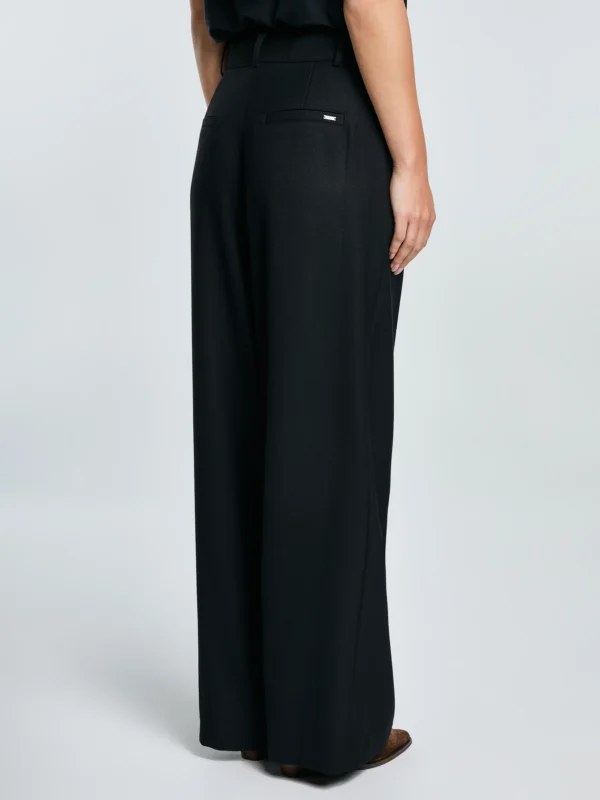 9a96f46a688d3545fc59d9302fc209d43a0b1008 Spodnie damskie z szeroką nogawką z dodatkiem wiskozy czarne Emisi 906