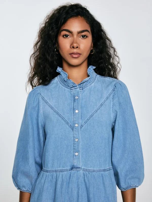 a5c77dbfb699d1c618b5594a0e6e9c55ff3eb4bf Sukienka damska mini jeansowa z dodatkiem lnu niebieska Rosalie 280